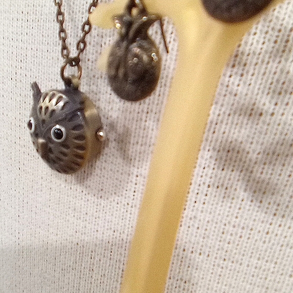 Owl Timepiece Pendant and Owl Earings - Picture 5 of 10